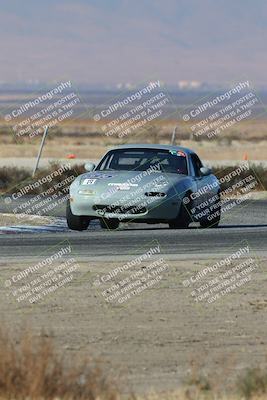 media/Nov-17-2024-CalClub SCCA (Sun) [[5252d9c58e]]/Group 4/Qual (Star Mazda Entrance)/